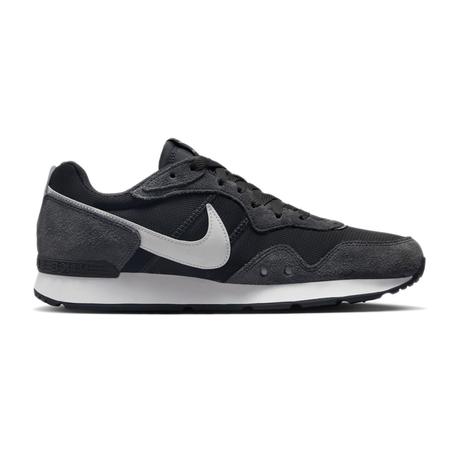 Nike Venture Runner